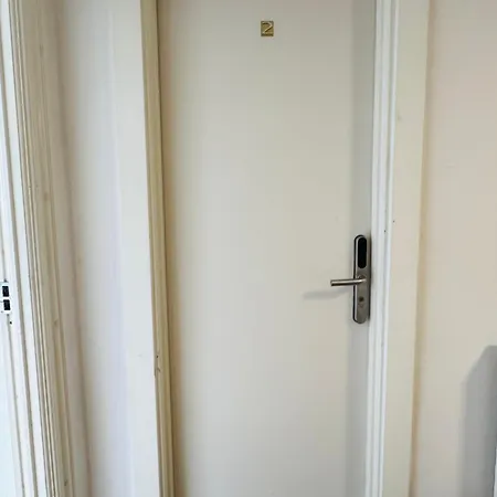 Casa De Rainer 2 홈스테이 *